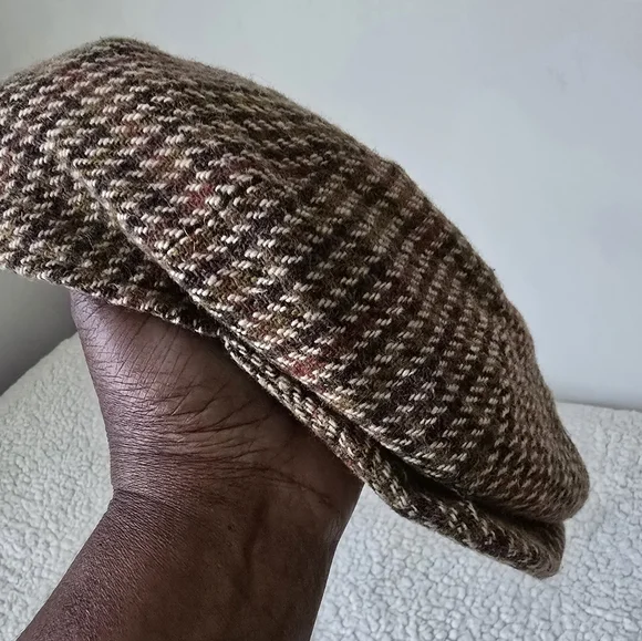 Brown Plaid Newsboy Cap & Brown Sun Glasses Duo - Picture 5 of 13